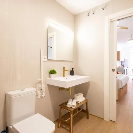 Florit Flats - The Maritim Metro Station * Valencie