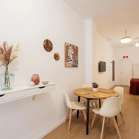 Florit Flats - The Maritim Serreria Apartment