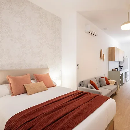 Florit Flats - The Maritim Serreria