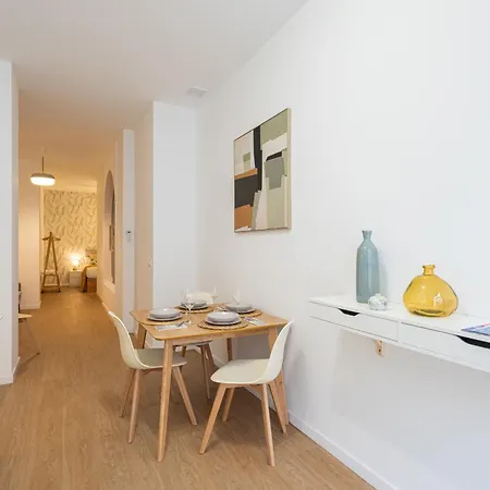 Florit Flats - The Maritim Metro Station * Valencie