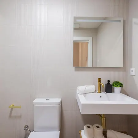 Florit Flats - The Maritim Serreria
