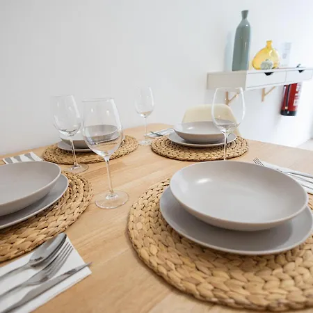 Florit Flats - The Maritim Serreria