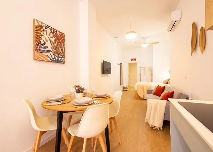 Apartmán Florit Flats - The Maritim Metro Station Suites